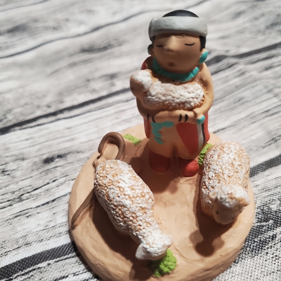 Knickknack - Picture 2 of 5